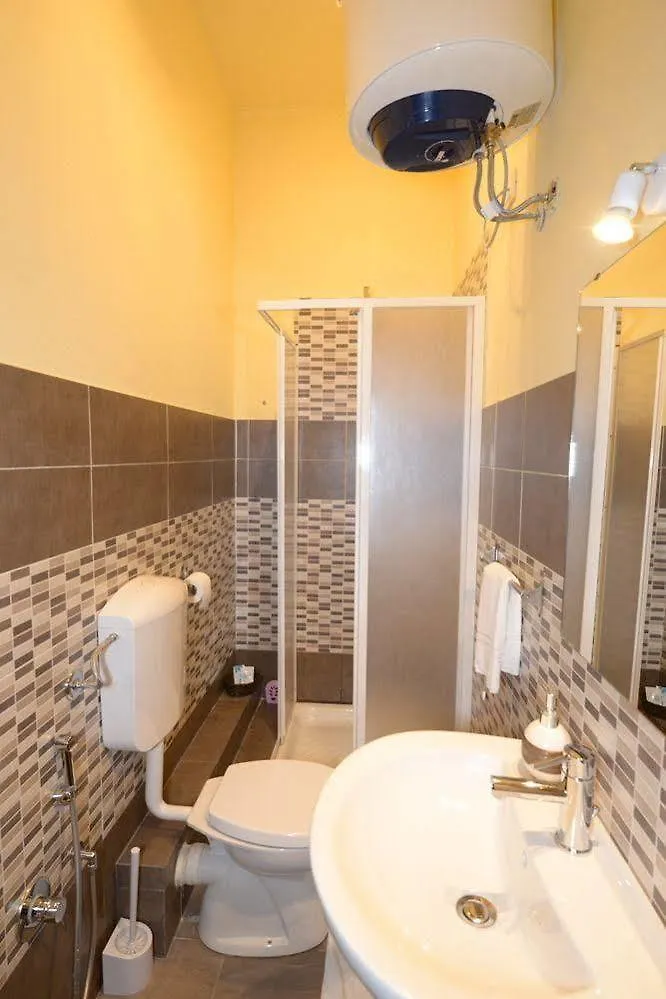 A To Casa Bed and Breakfast Palermo 2*,  Italien