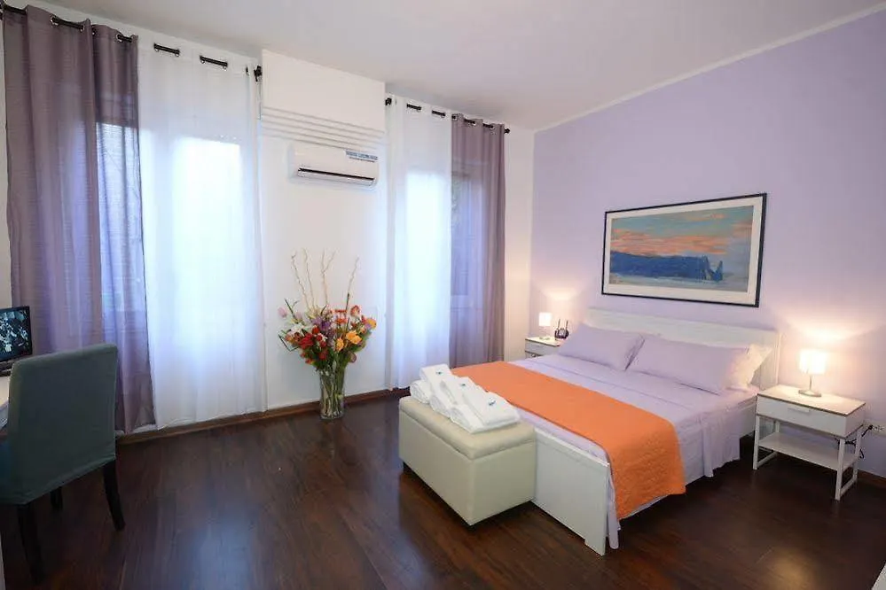 A To Casa Bed and Breakfast Palermo