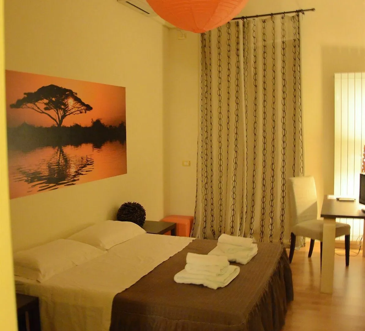 A To Casa Bed and Breakfast Palermo Bed & Breakfast
